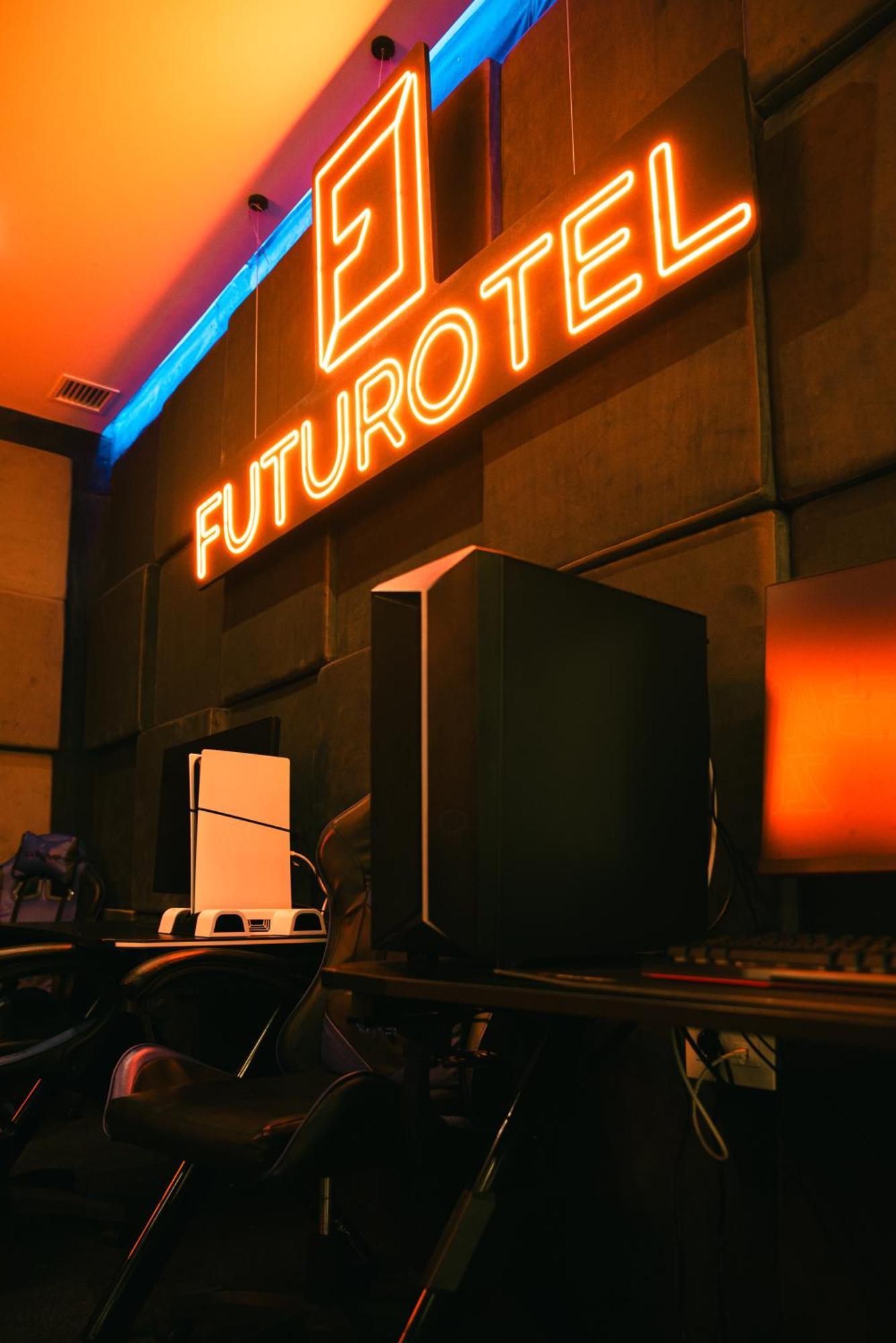 Futurotel Sevilla Bagian luar foto